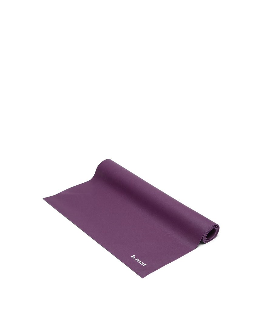 B, Mat Traveller 2mm Yoga Mat - Grippy & Compact – B, Halfmoon US